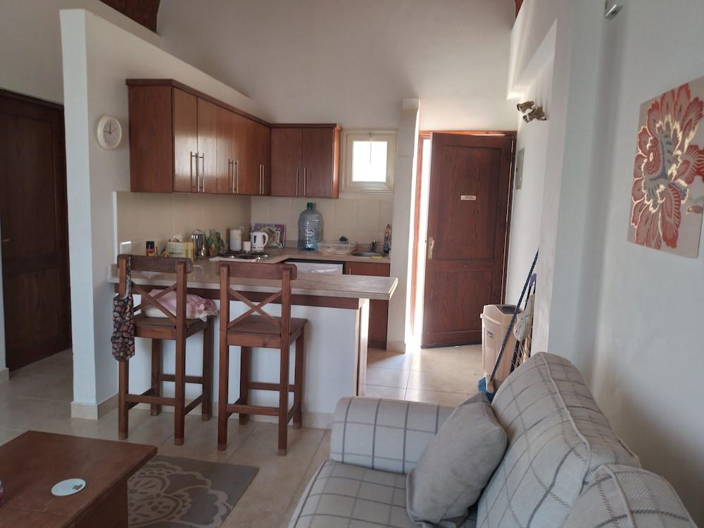 British Style in Makadi Heights