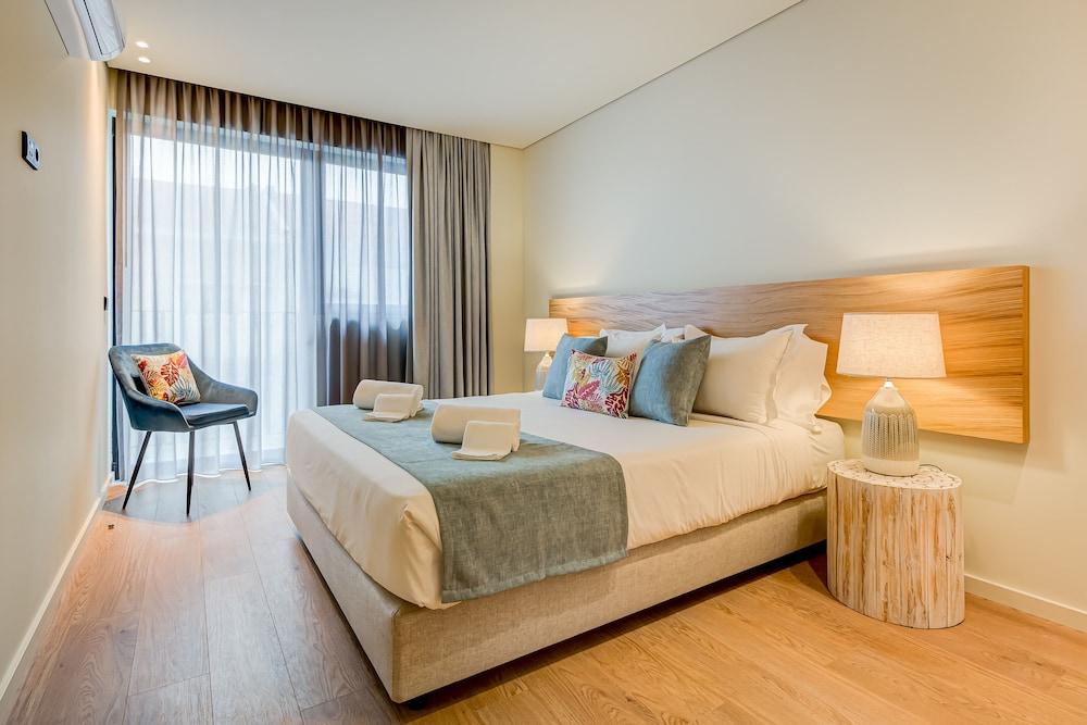 Blissful Suites Porto by gaiarooms