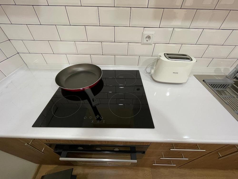 Serenity Likani Villa Hotel