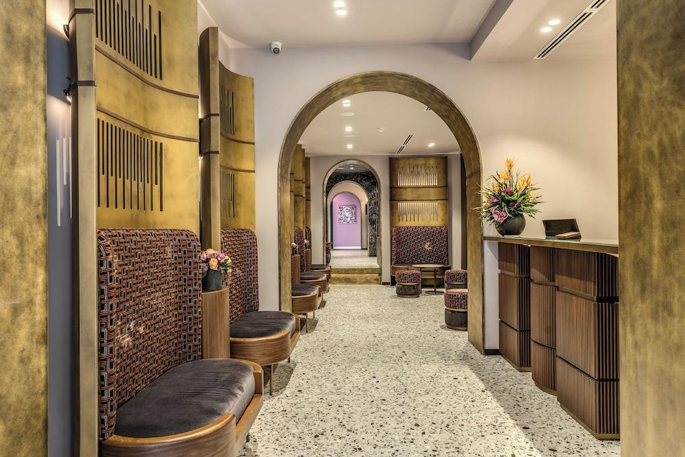 THE STEPS Hotel - by Eitch Collection