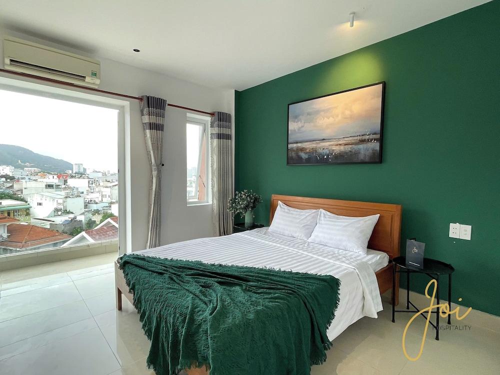 Joi Hospitality - Anthony