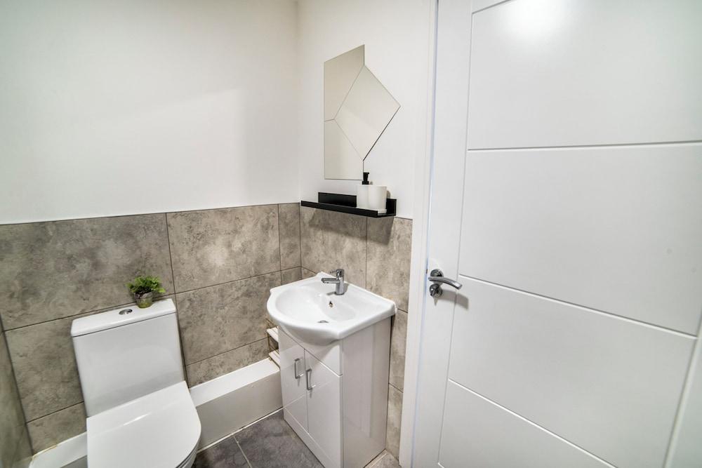 Leicester - Apartment - Sleeps 2 - 97ws