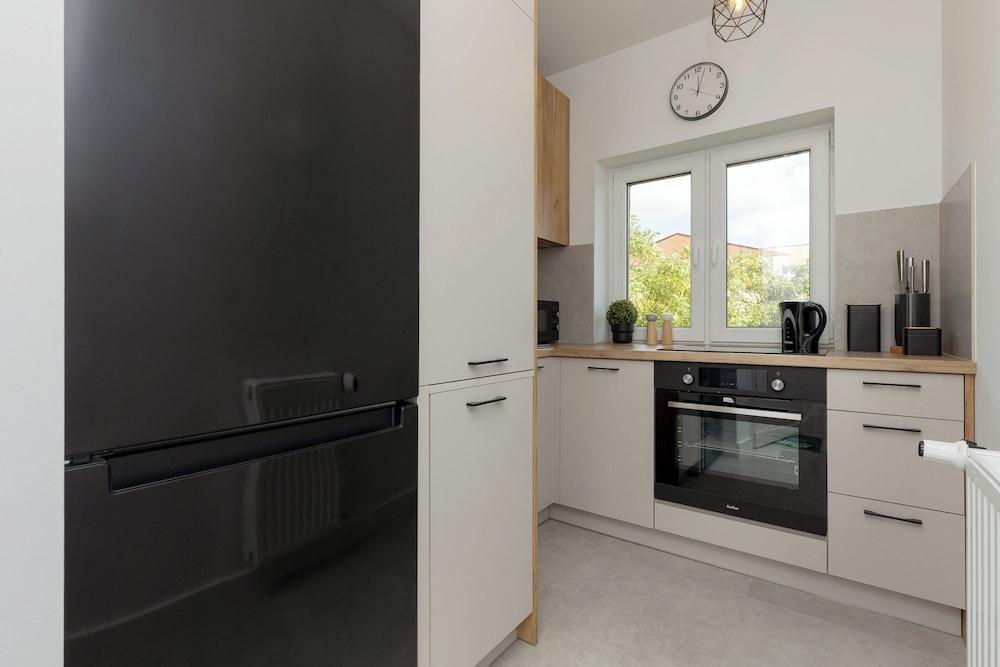 Modern Studio Abramowskiego by Renters