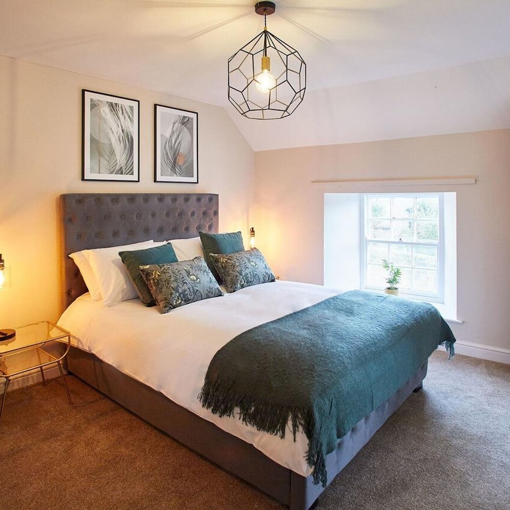 Host Stay Middle Farmhouse