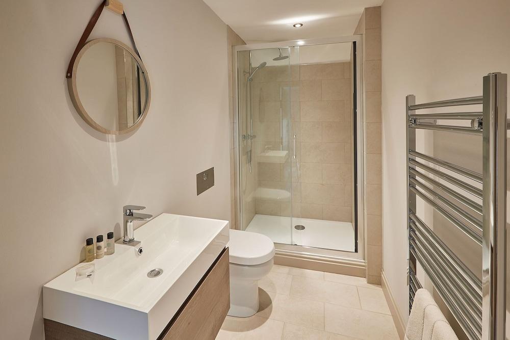 Host Stay The Cobbles