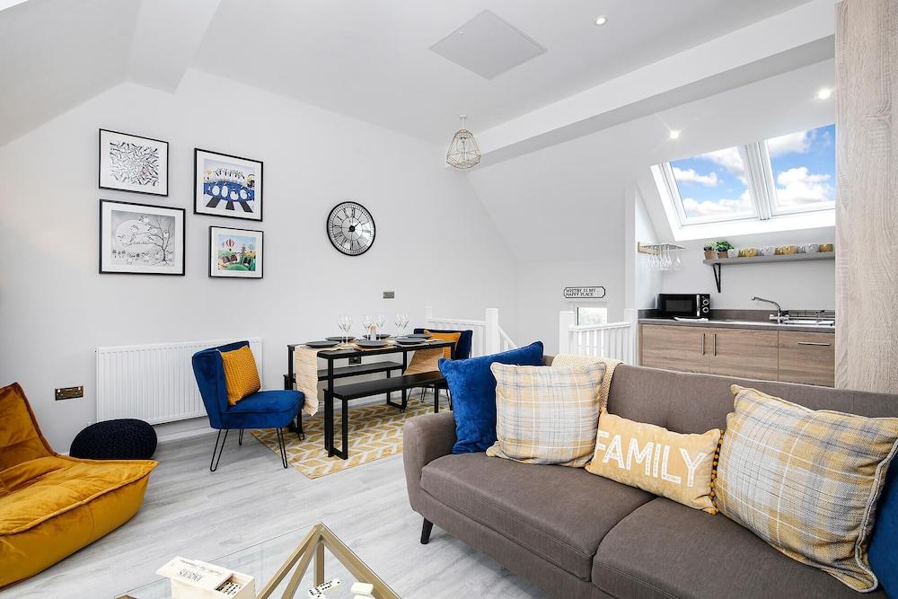 Host Stay Captain s Retreat