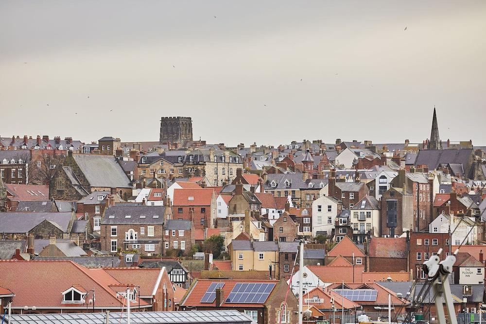 Host Stay Harbour Mist Cottage