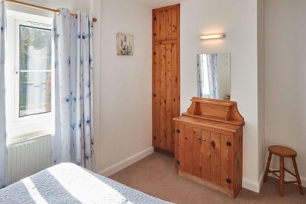 Host Stay Kibbletree Cottage