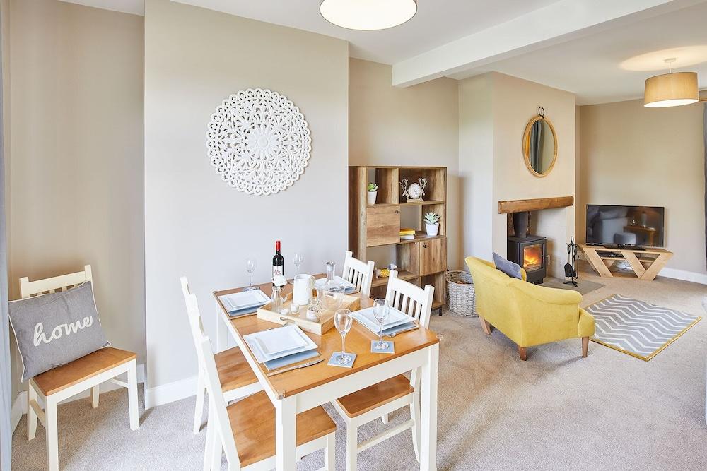 Host Stay Ramblers Rest Cottage