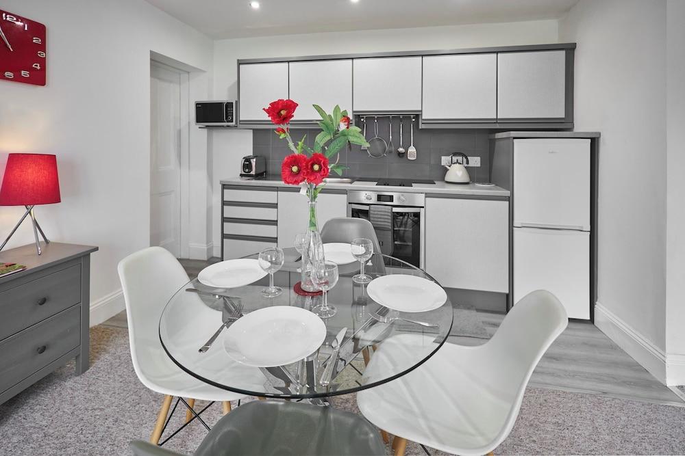 Host Stay The Paddock