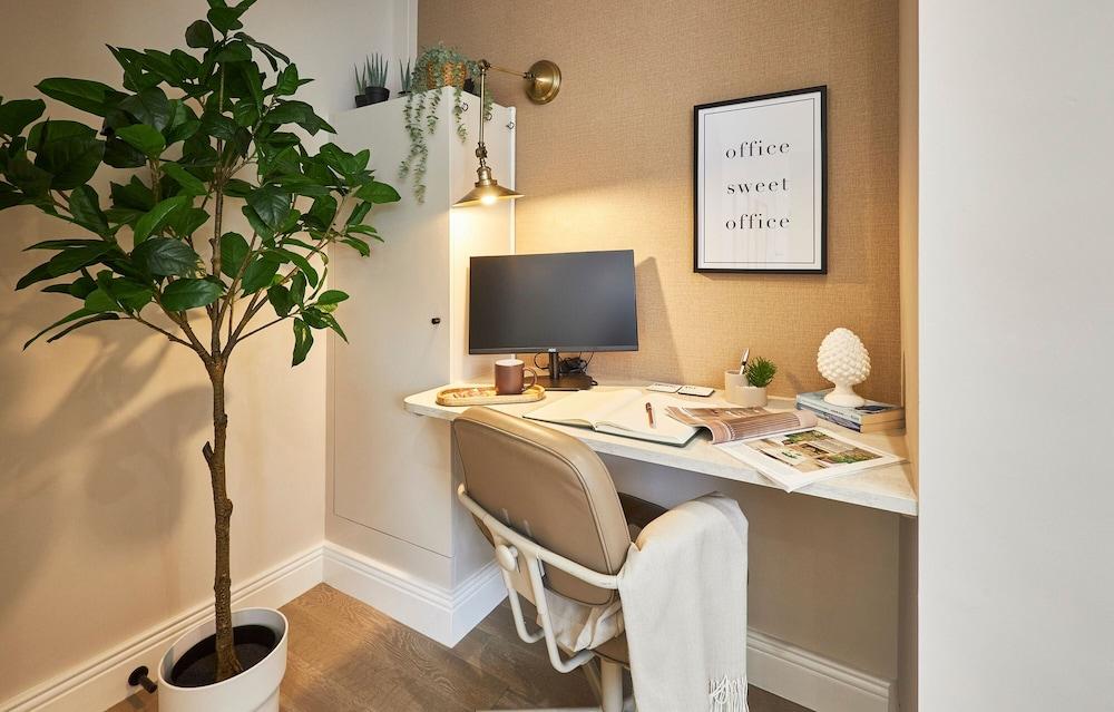 Host Stay South Riggs