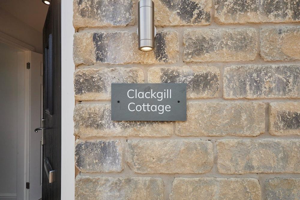 Host Stay Clackgill Cottage