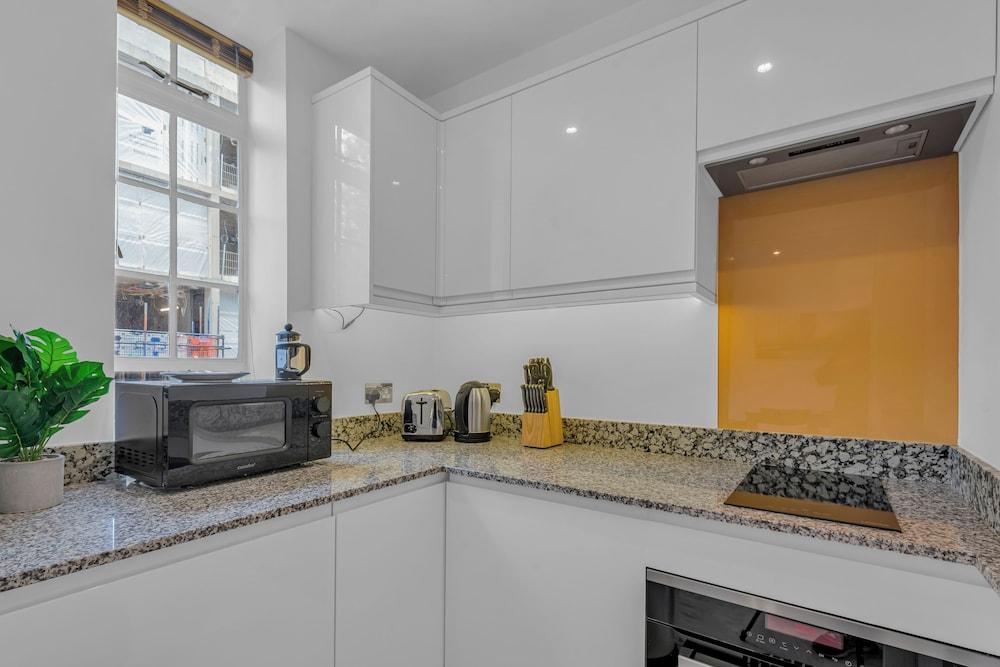 One Bed Serviced Apartment in Chelsea