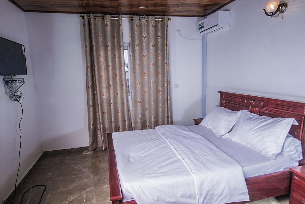 Satellite Dream Hôtel