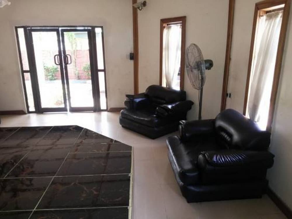 Room-garentiti Apartment - Silver Room i