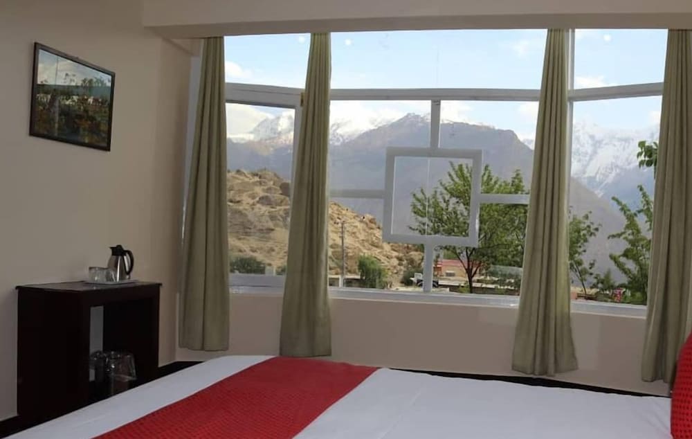 Hunza Roof Hotel