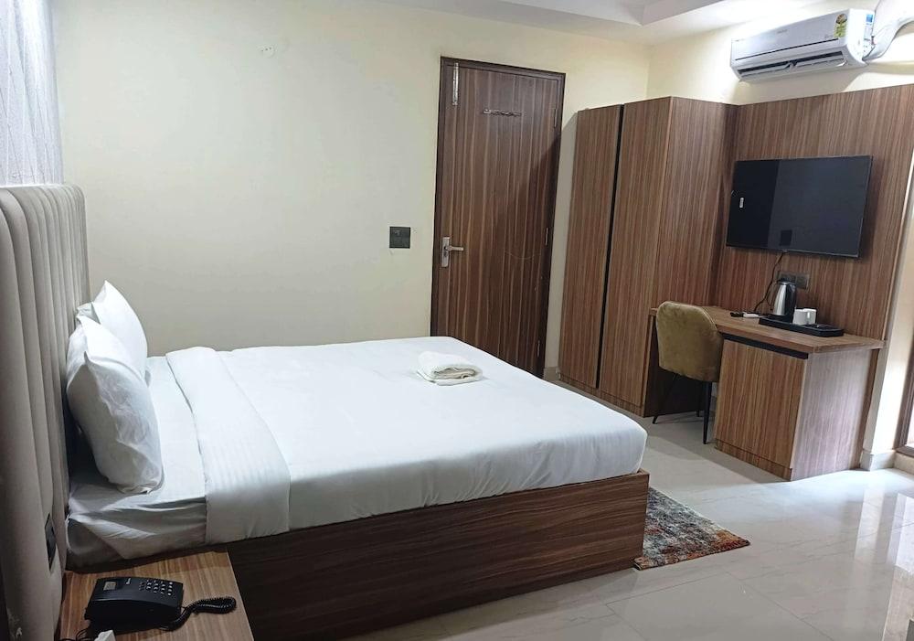 Pacific Inn City Center