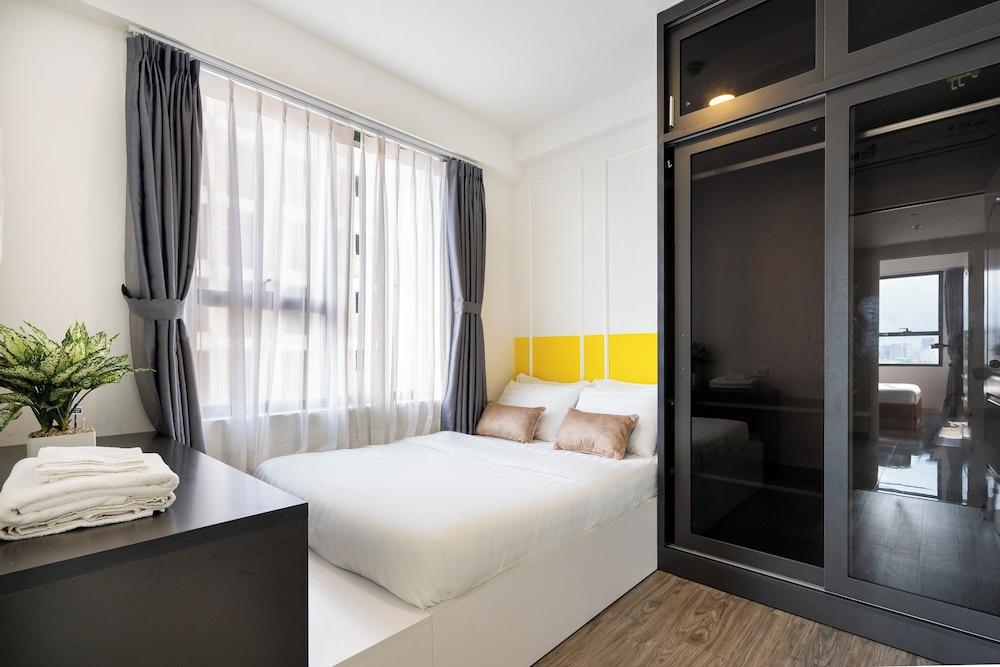 Otis Soho Saigon Balcony Apartment
