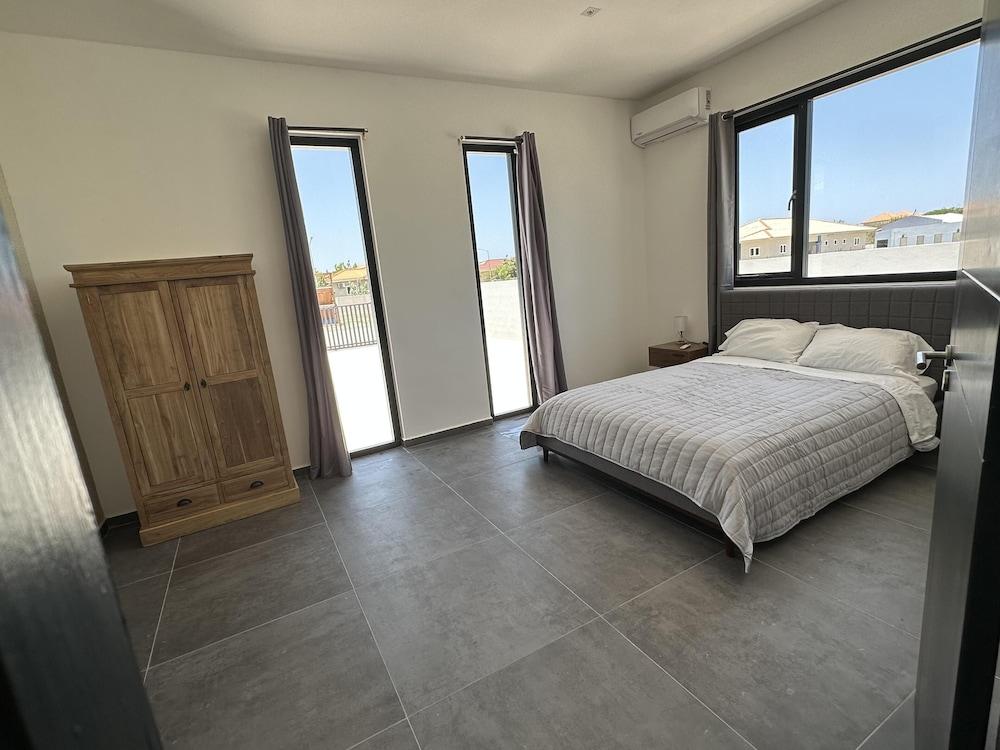 Brand New Immaculate 3-bed Villa in Grote Berg