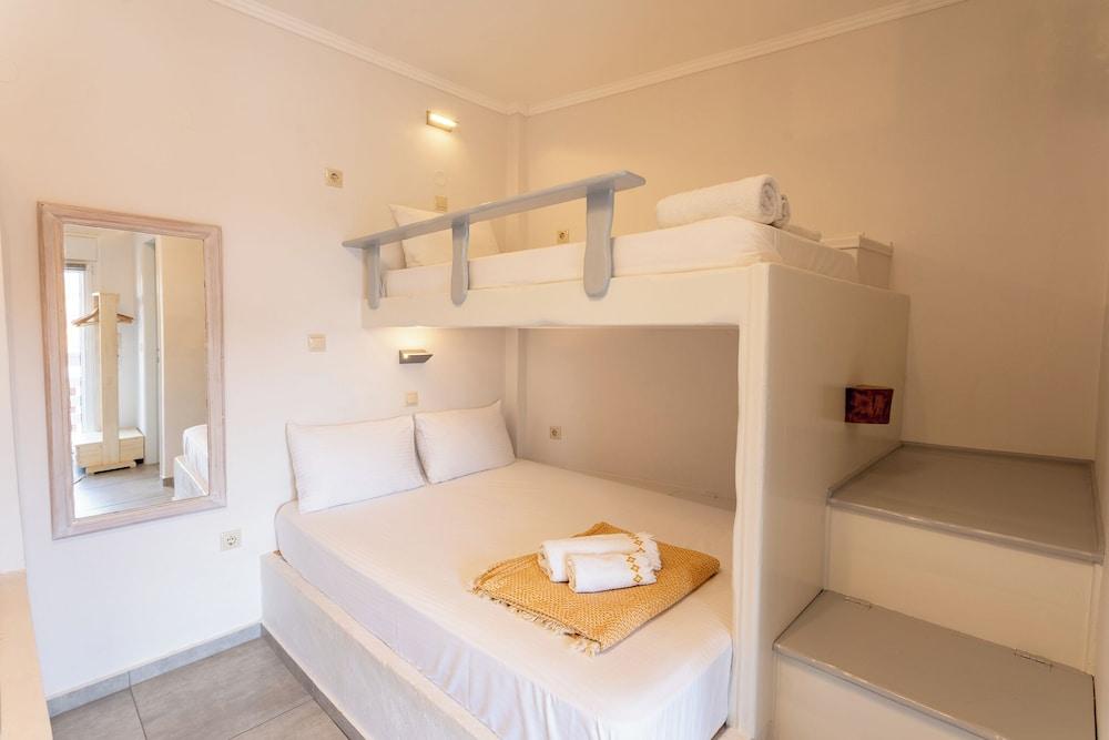 Eressian Lodgings Apartments