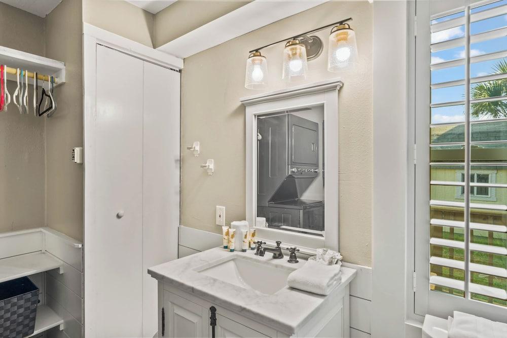 Alister House by Silver Sands Vacation Rentals