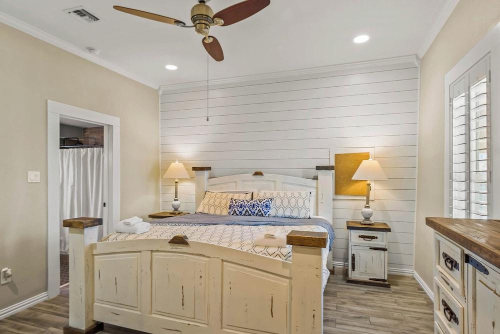 Alister House by Silver Sands Vacation Rentals