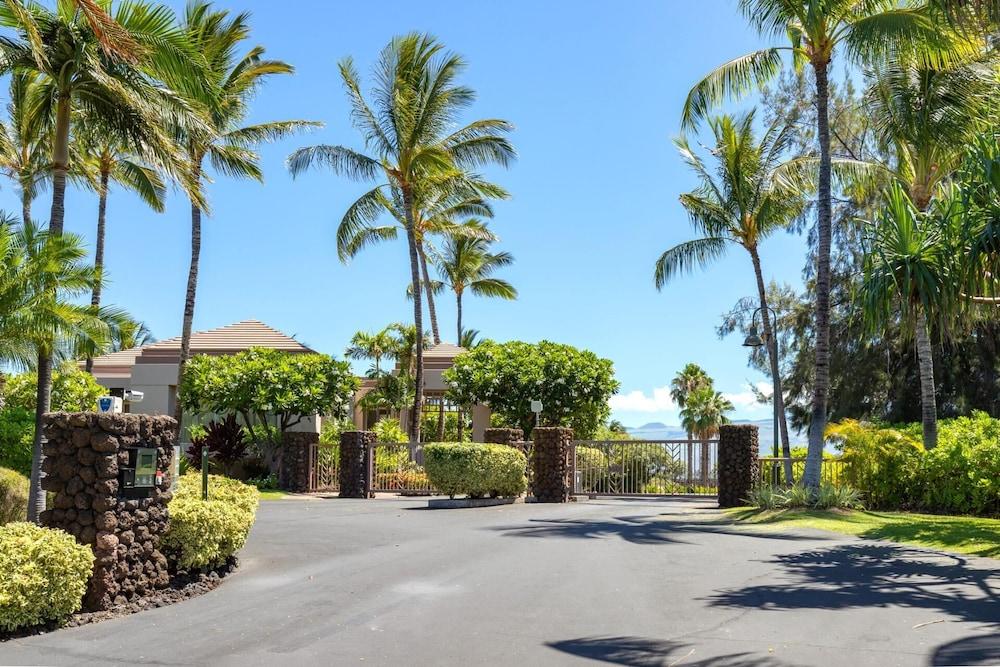 Waikoloa Colony Villas WCV-2004 by KBM