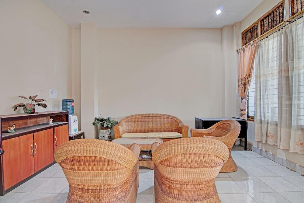 Hotel O Lavina Guesthouse