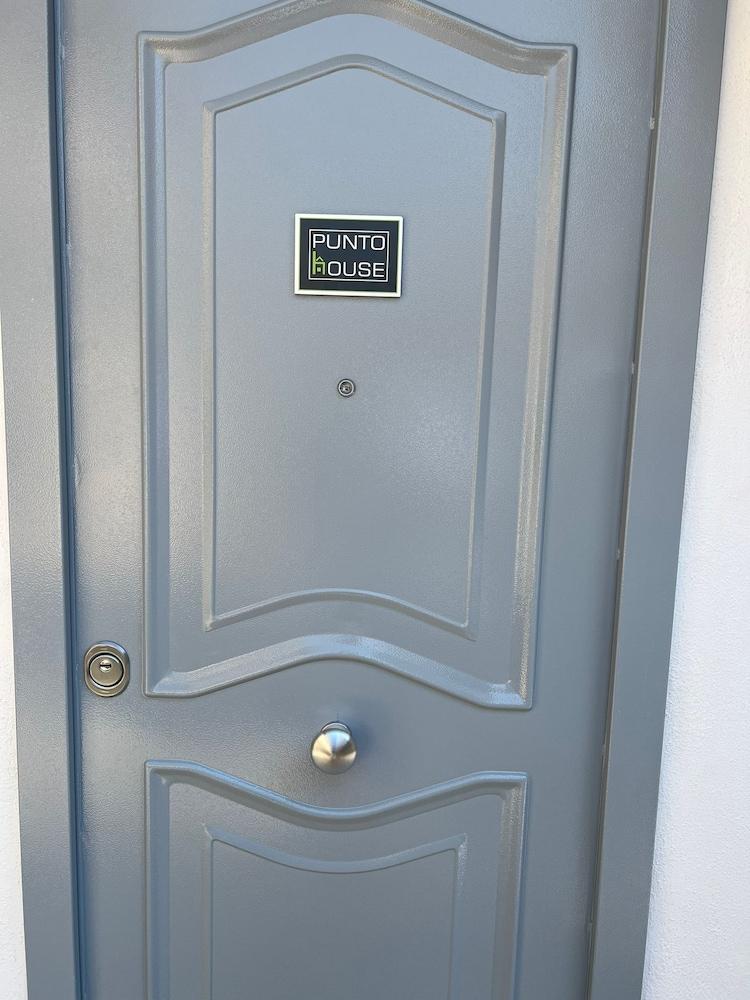 punto house leopardi