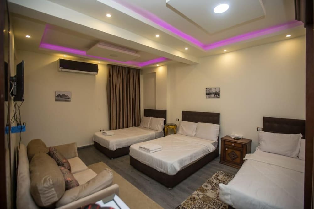 cairo pyramids view inn