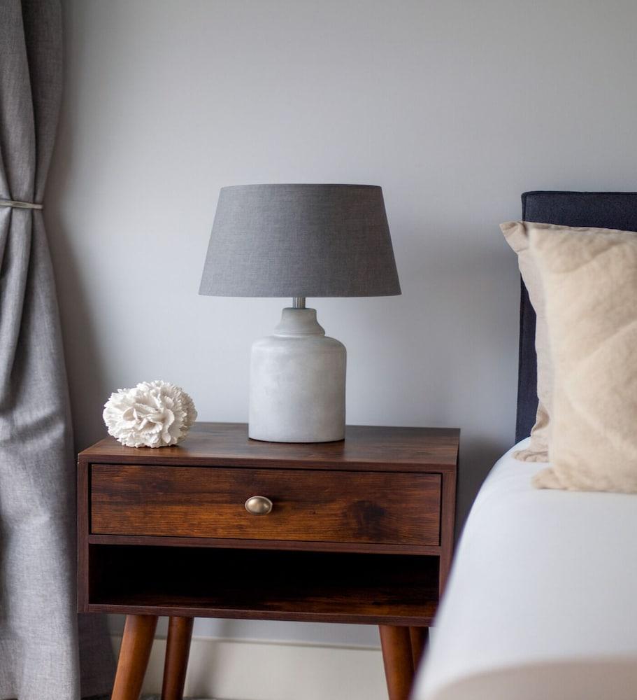 The River Thames Collection