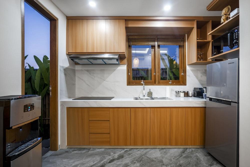 Villa Grateful by Alfred in Bali