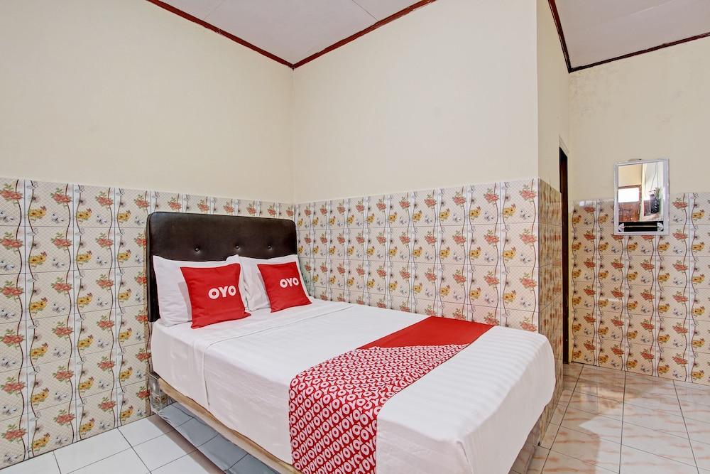 OYO 92884 Agustha Homestay