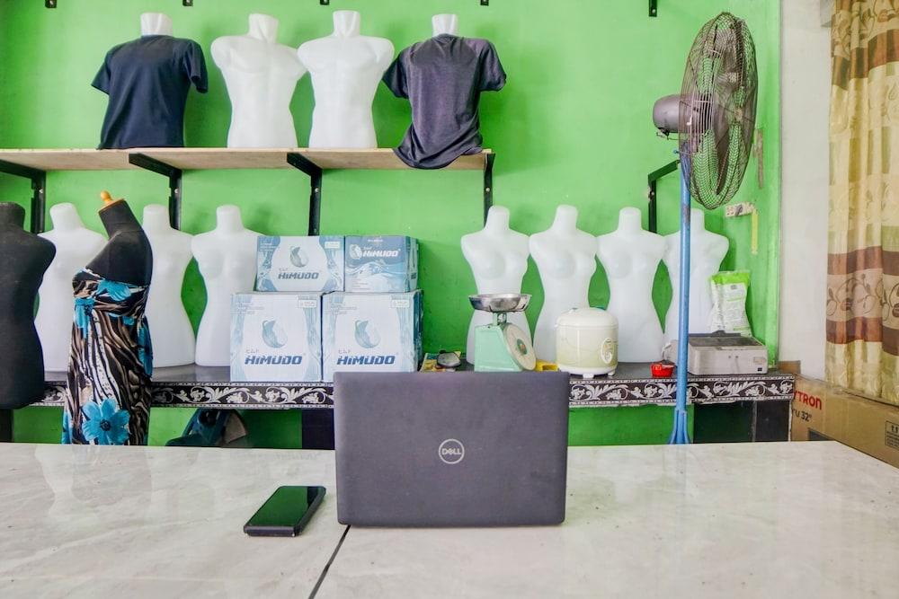 Hotel O Penginapan Pakam