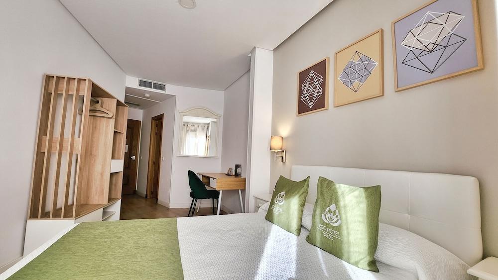 ECO HOTEL TOLEDO