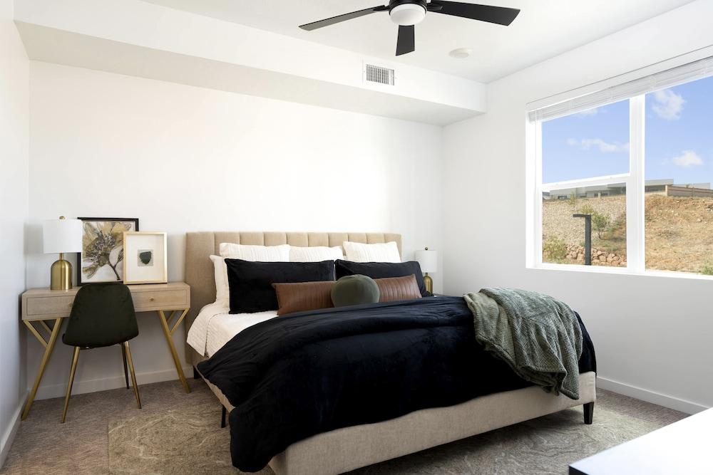 Blue Lagoon 2 Bedroom Condo