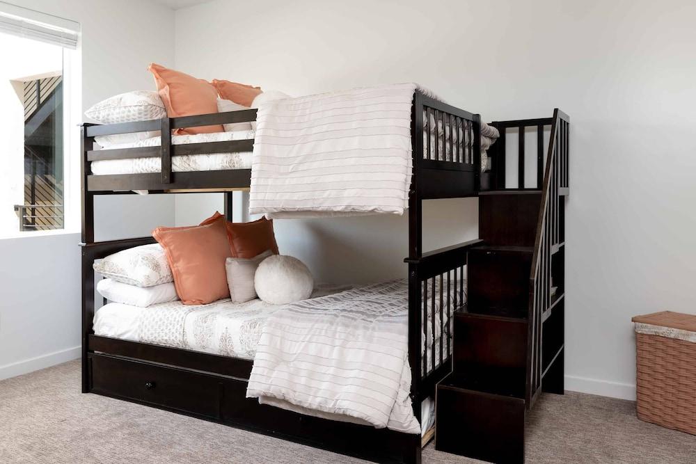 Blue Lagoon 2 Bedroom Condo