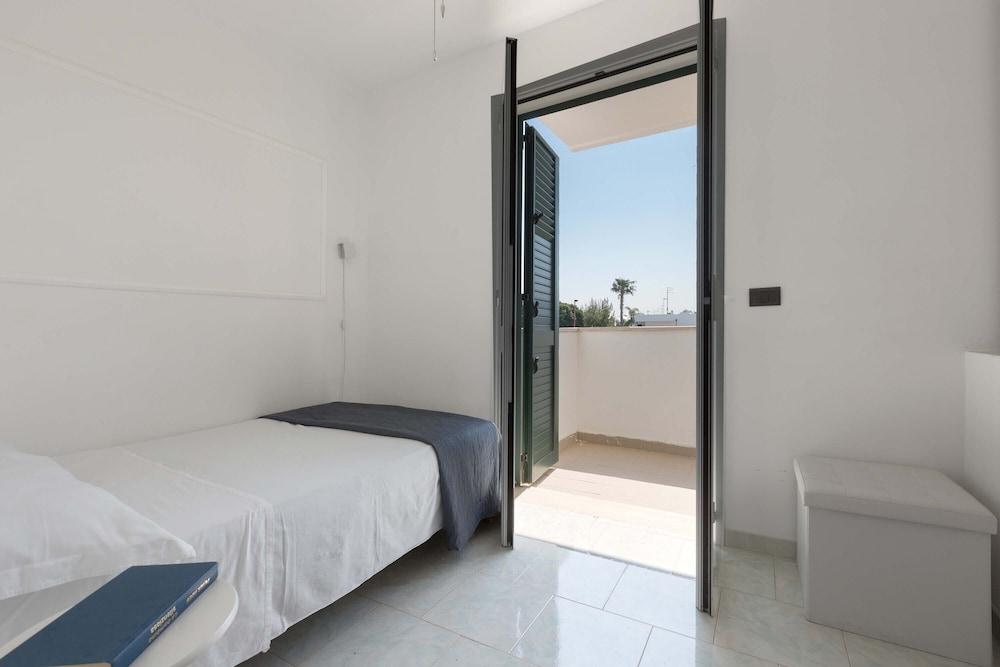 3462 Villa Sunbeach by Barbarhouse