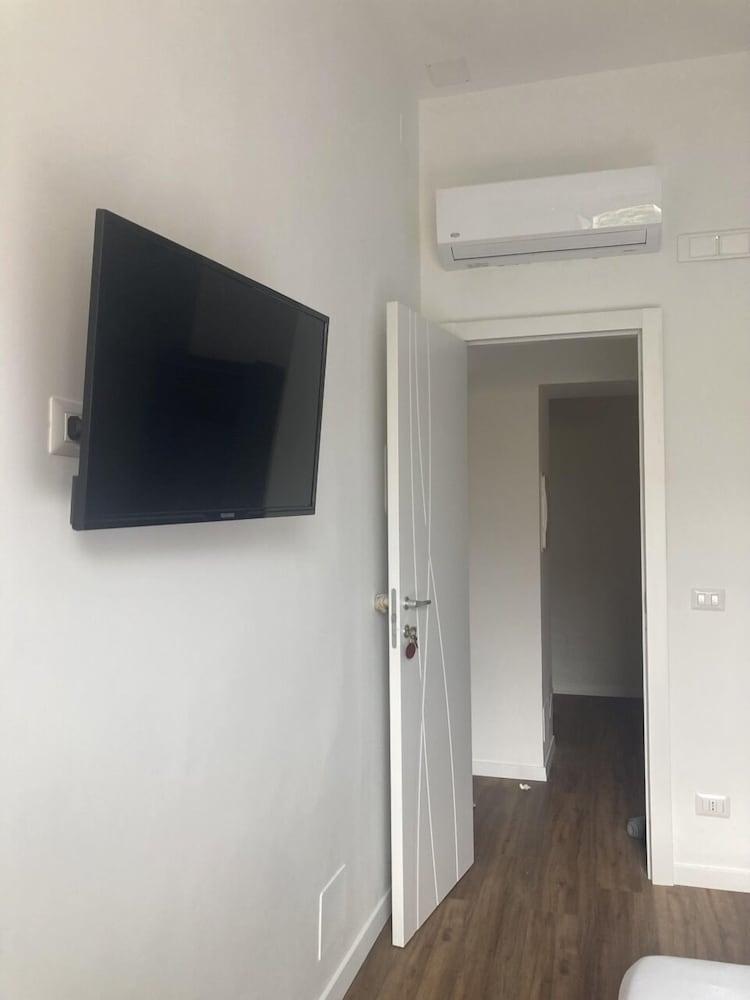 Lexie Suites Guesthouse