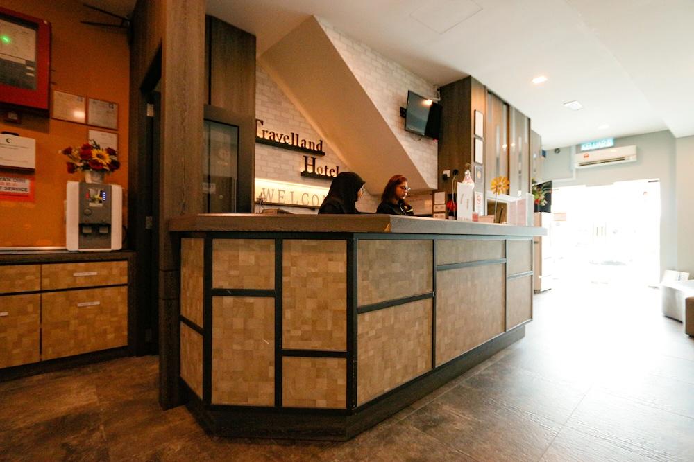 Travelland Hotel