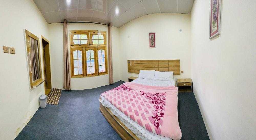 Hunza Cherry Guest House