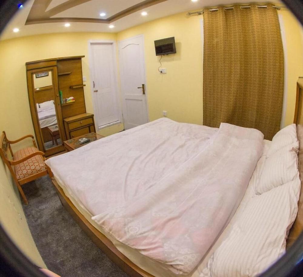 Ringchan Guest House & Restaurant