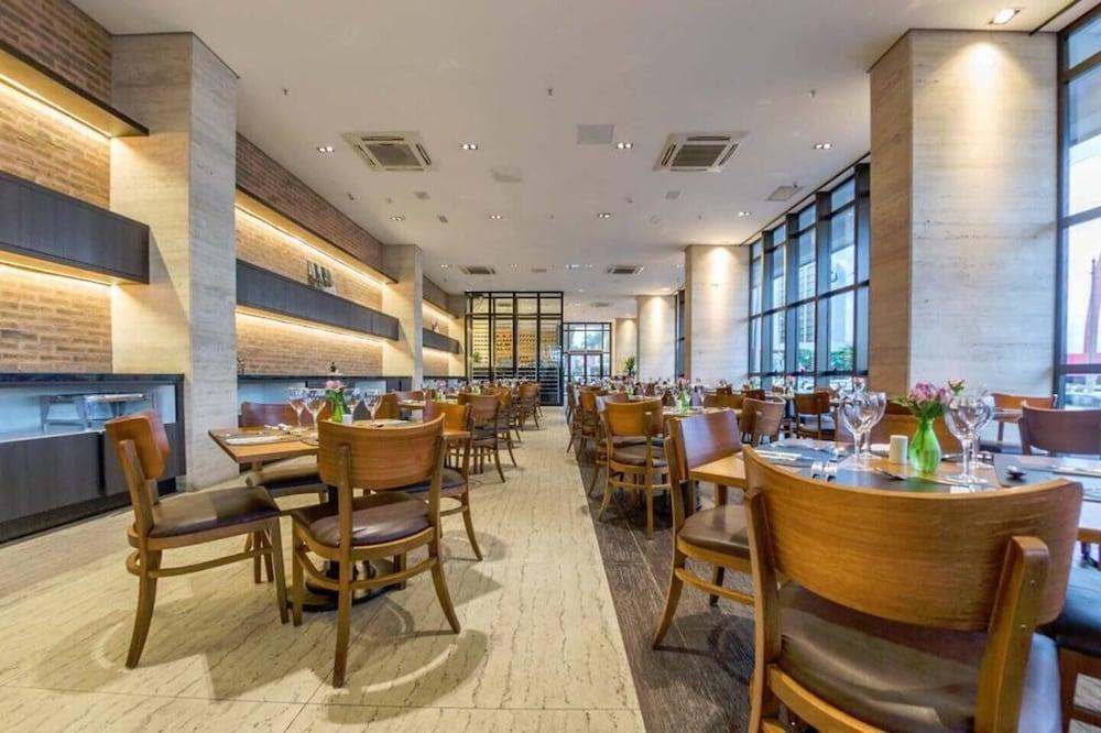 Cullinan Hplus Premium