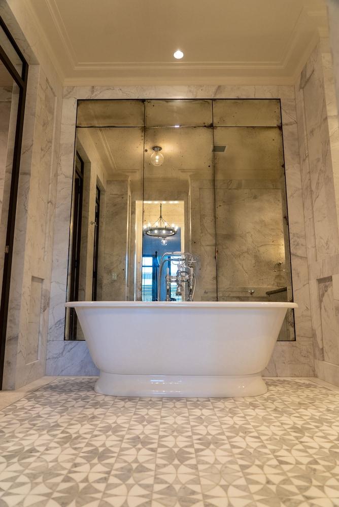 MCA - Boutique Brighton