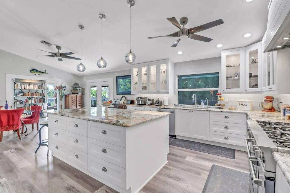 16501 Arbor Ridge Dr