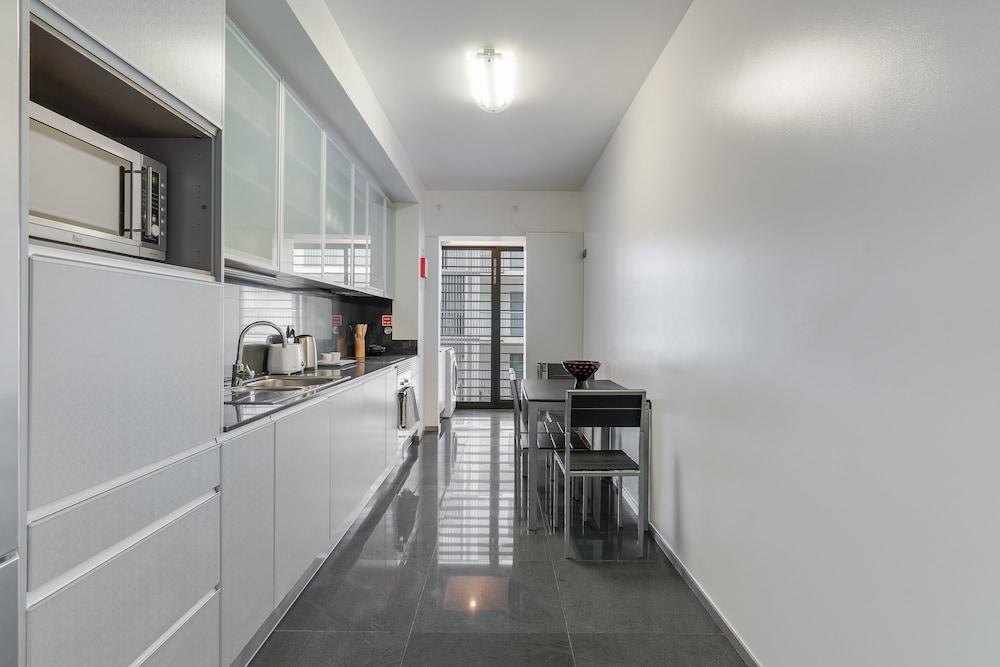 Ramos apartment by HRM