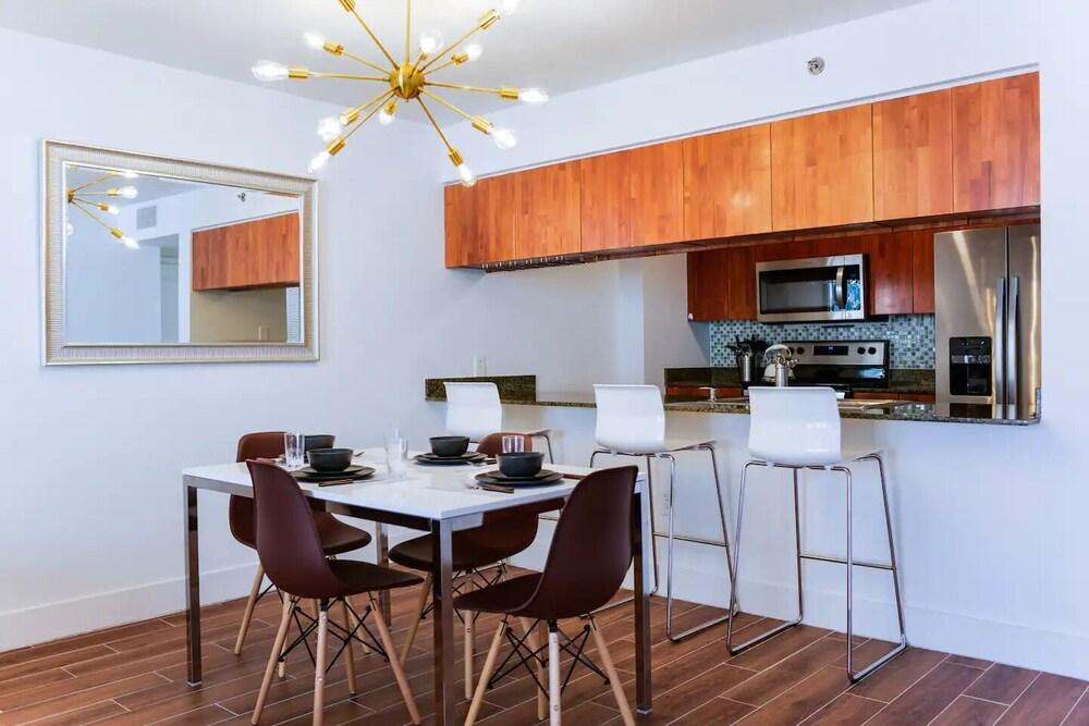 Exclusive condo at Brickell with pool