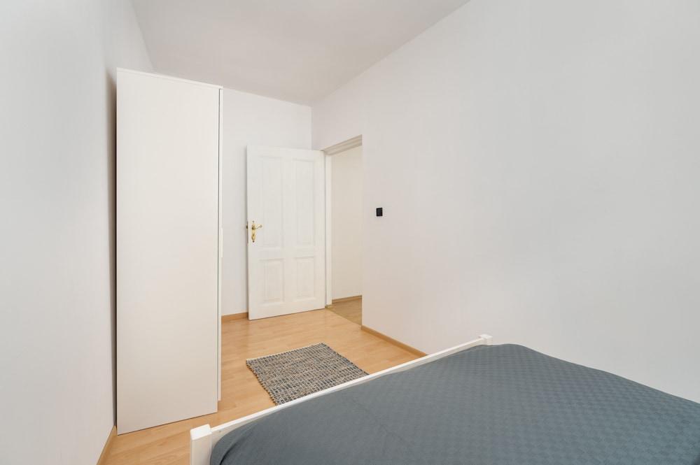 Apartment Garbary 35 by Renters