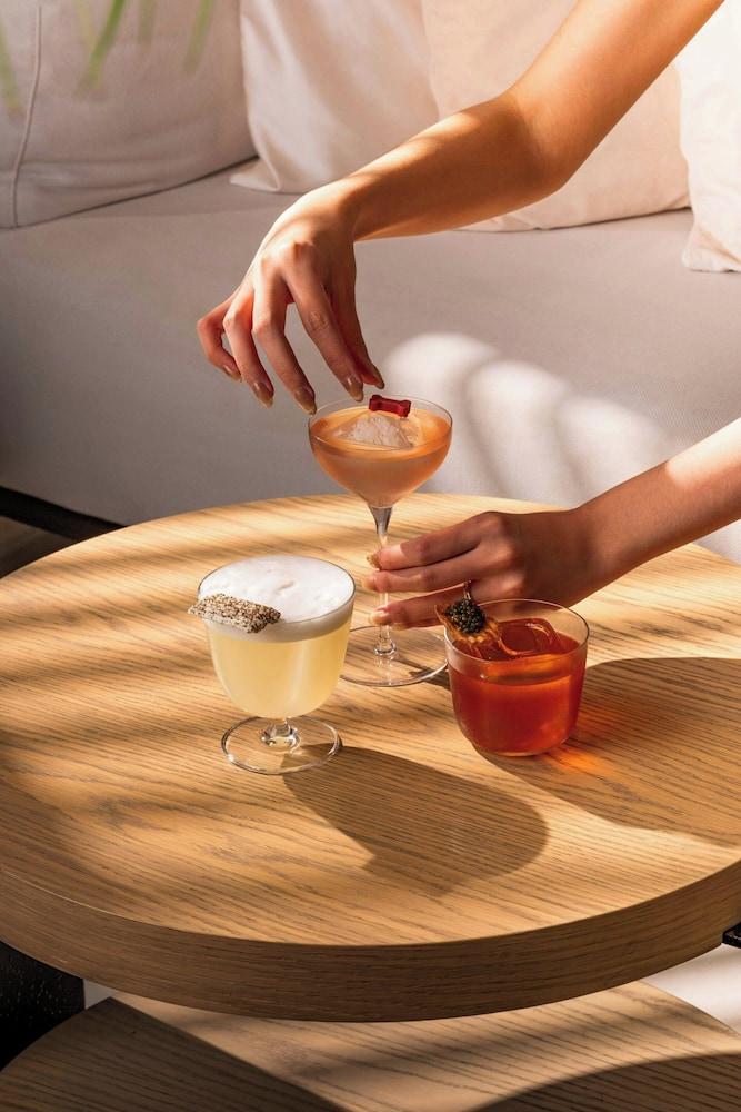 The Singapore EDITION