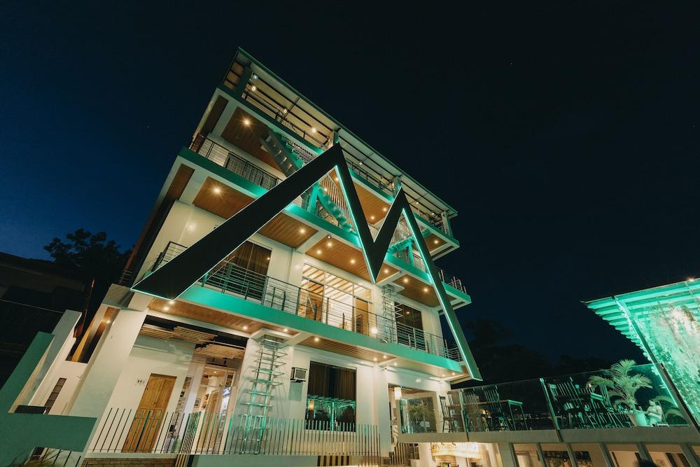 The Marc Vannelli Oslob